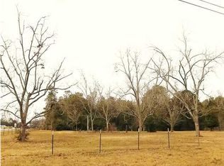 7020 Old Shell Rd, Mobile, AL 36608