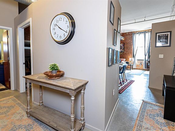 4th image of 1720 Chouteau Ave Unit 308