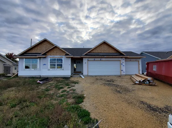 935 White Birch Ln, Davis Junction, IL 61020