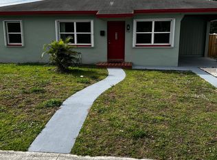 940 45th St, West Palm Beach, FL 33407