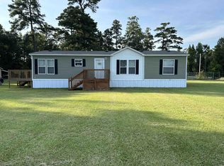 3688 Creek Rd, Lake City, SC 29560