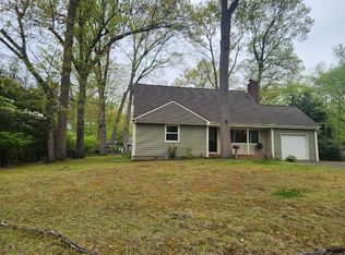 45 Campbell Ave, Woodcliff Lake, NJ 07677