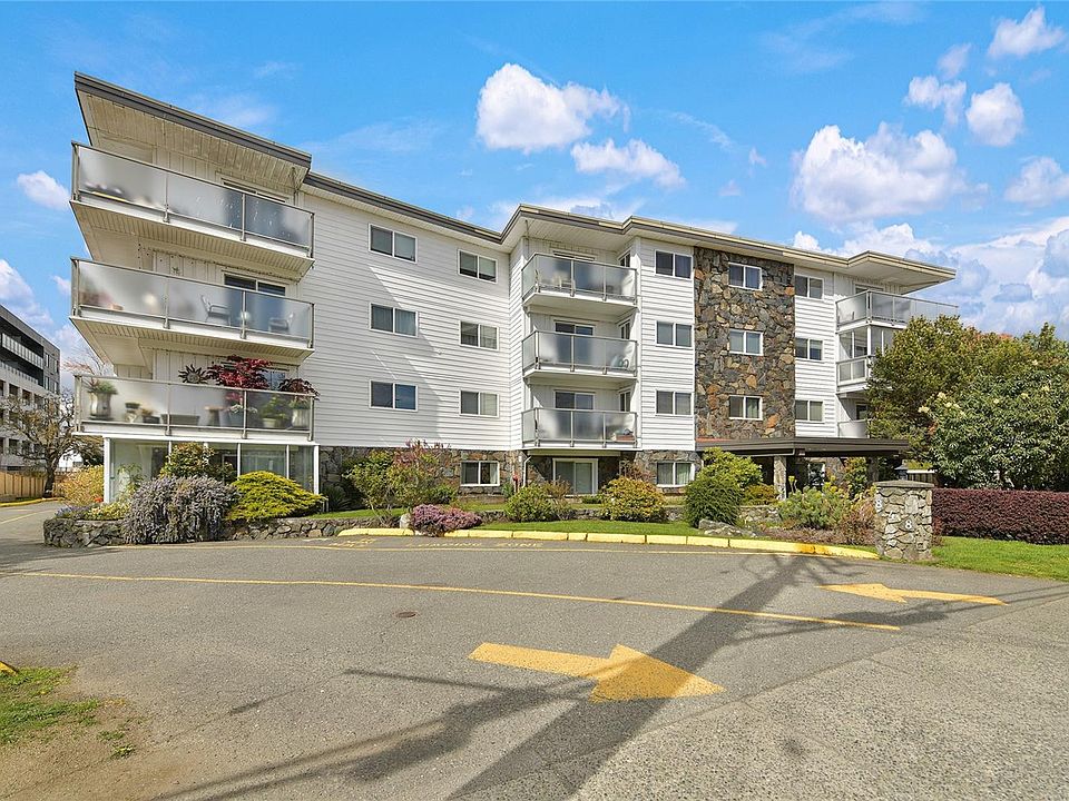 1st image of 848 Esquimalt Rd #214