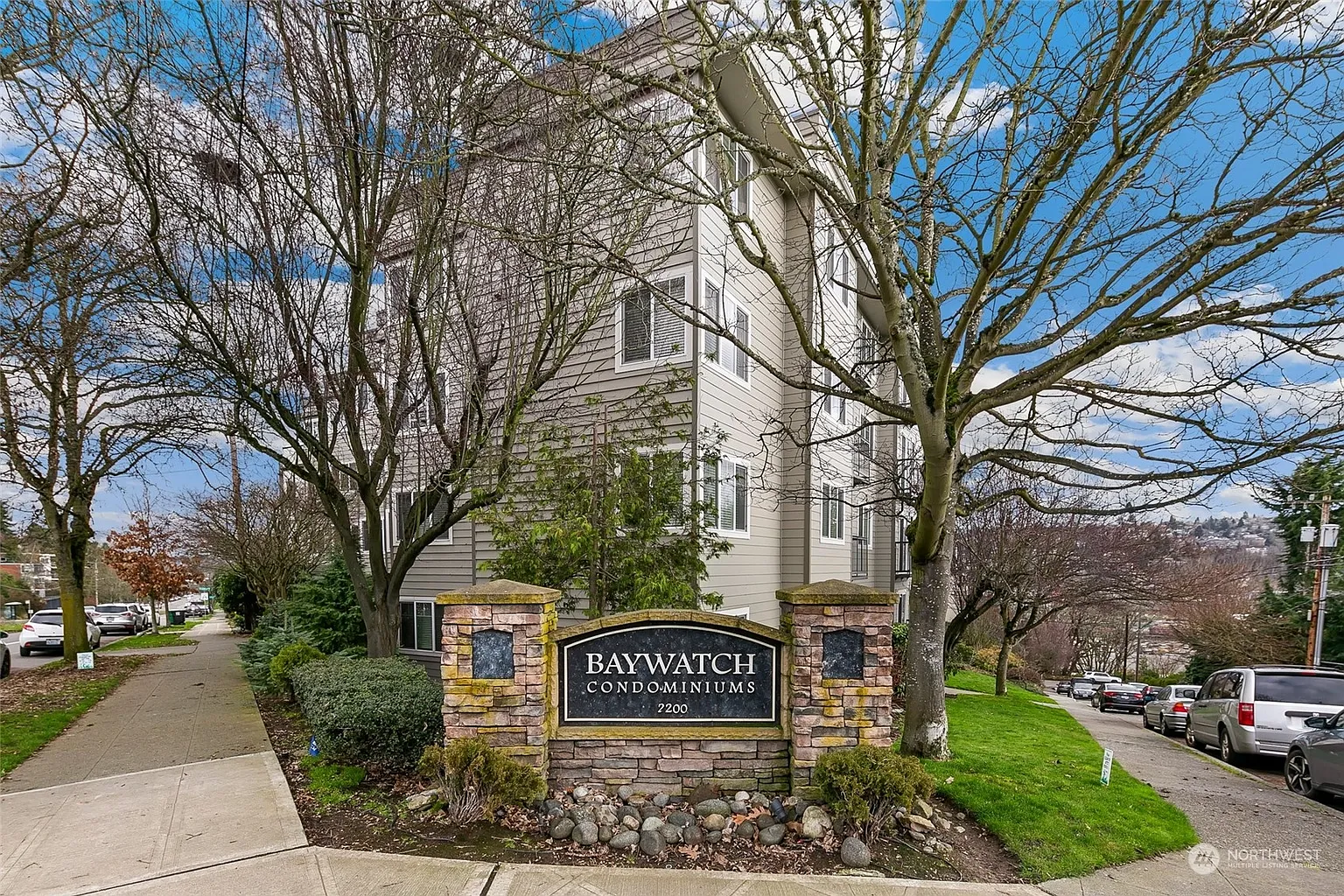 2200 Thorndyke Avenue W #104 photo 1