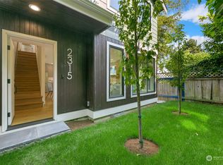 2315 E Harrison St, Seattle, WA 98112