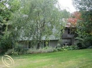 4435 Pine Tree Trl, Bloomfield Hills, MI 48302