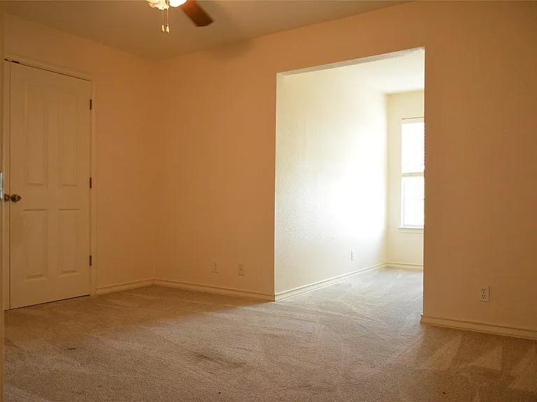 112 Sandstone Dr #G — Photo 14