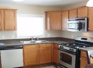 961 Macon St, Aurora, CO 80010