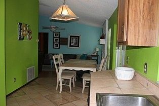 5th image of 338 Seasons Ct