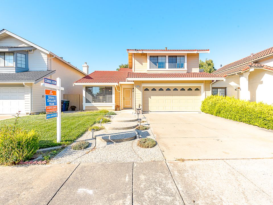 1st image of 4483 Palmdale St