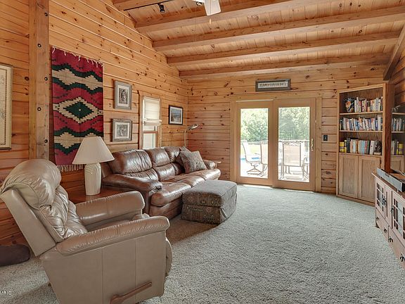 4th image of 10816 Paw Paw Lake Dr