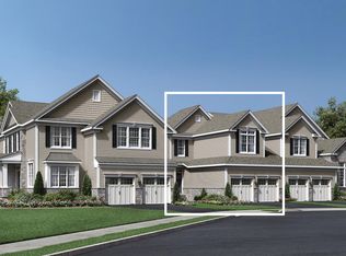 33 Spring Wolf Trl, Franklin Lakes, NJ 07417