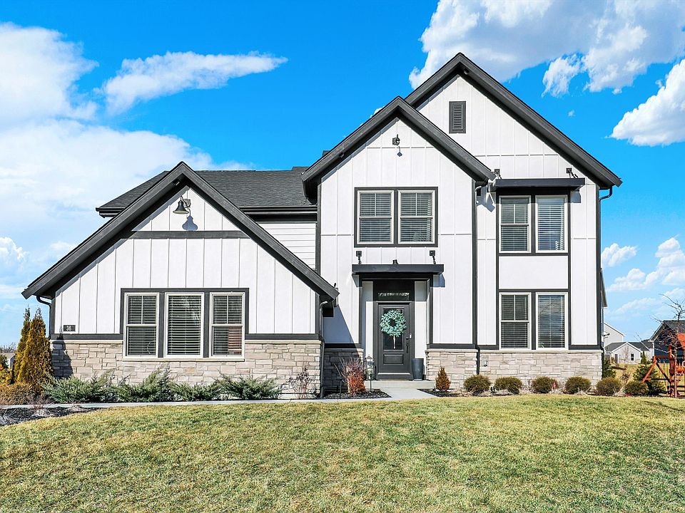 1st image of 36 Henbury Ct