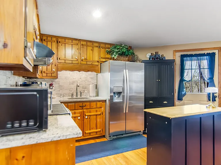 102 Mizzen Ct — Photo 20