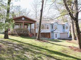 7 Orchard Ln, Saint Louis, MO