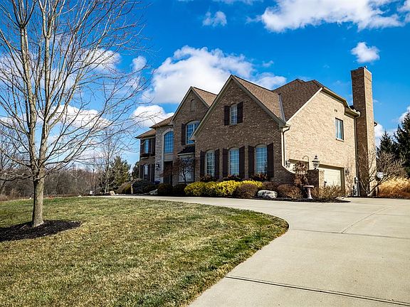 2nd image of 6580 Trailwoods Dr
