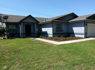 55 Brentwood Dr, Lemoore, CA 93245
