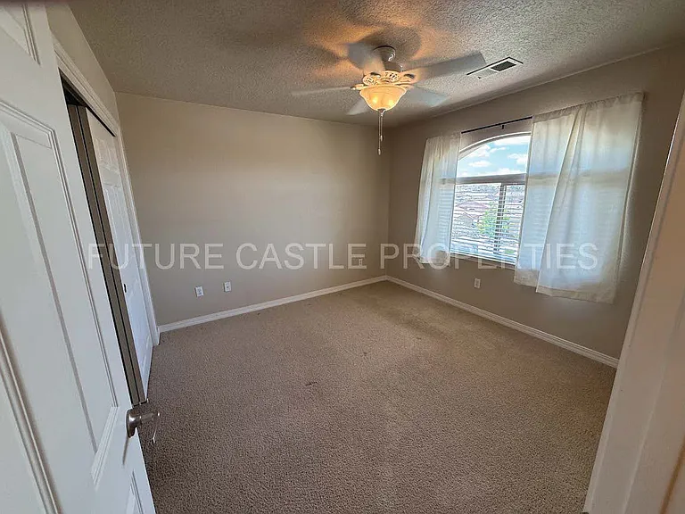 1114 Blue Sage Rd NE — Photo 13