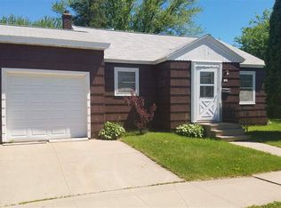 709 E 6th St, Marshfield, WI 54449