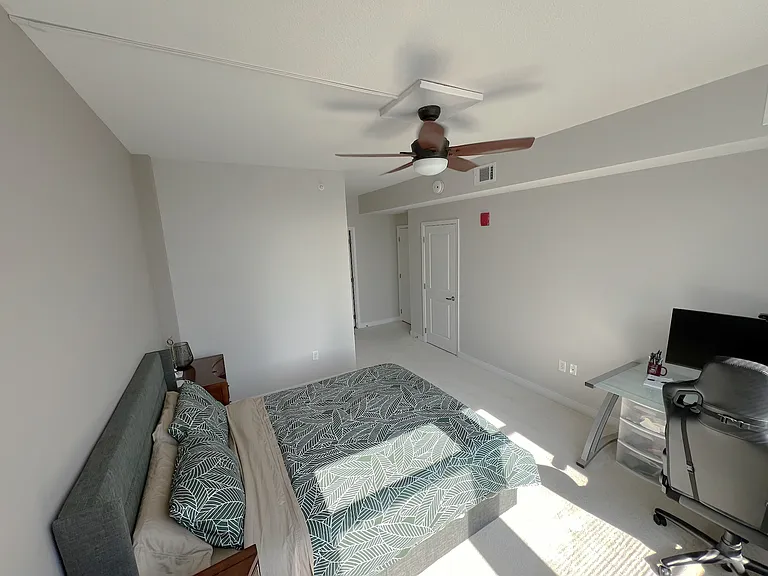 155 Potomac Psge #704 — Photo 13