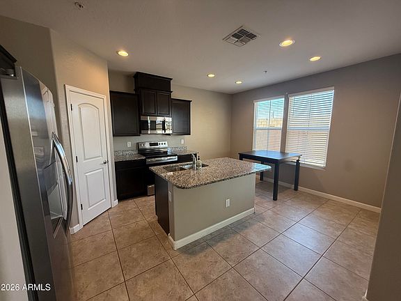 5th image of 1255 N Arizona Ave Unit 1254