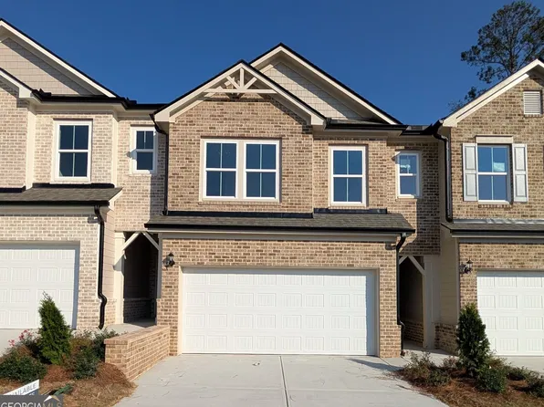 821 Leraes Way, Loganville, GA 30052