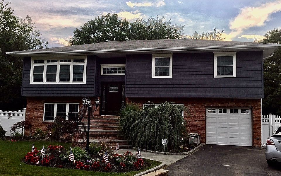 1st image of 22 Christopher Ct