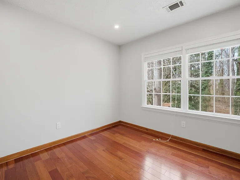 956 Copper Stone Cir — Photo 34