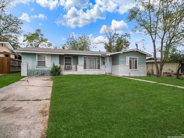 107 Dryden Dr, San Antonio, TX 78213