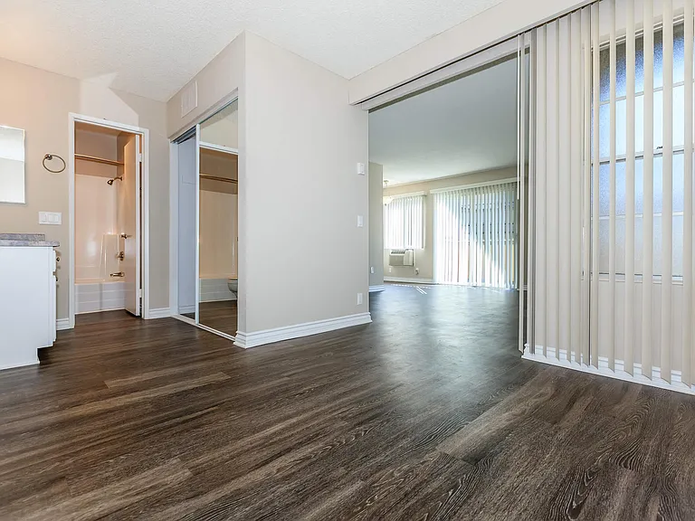 Birchwood Village Apartment Homes — Photo 27