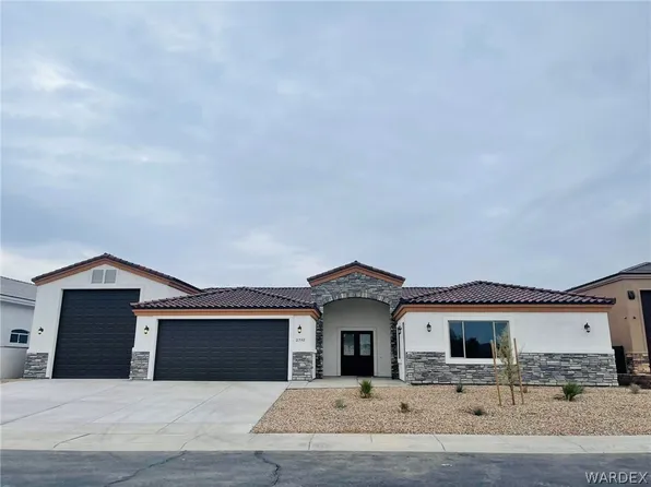 2732 Promontory Dr, Bullhead City, AZ 86429