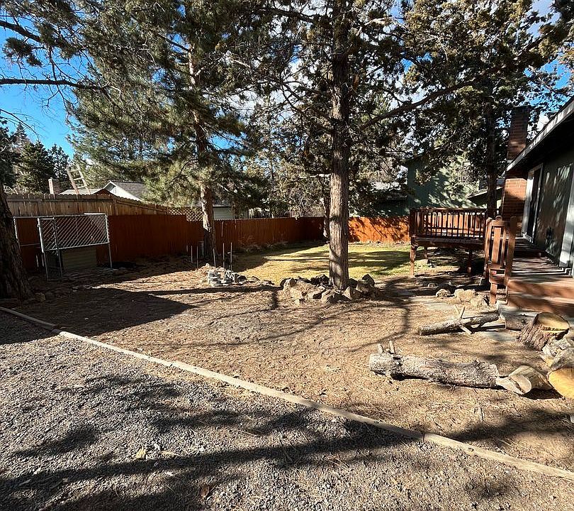 2nd image of 1659 NE Wells Acres Rd