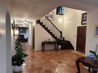 9 Darlington Dr, Hawthorn Woods, IL 60047