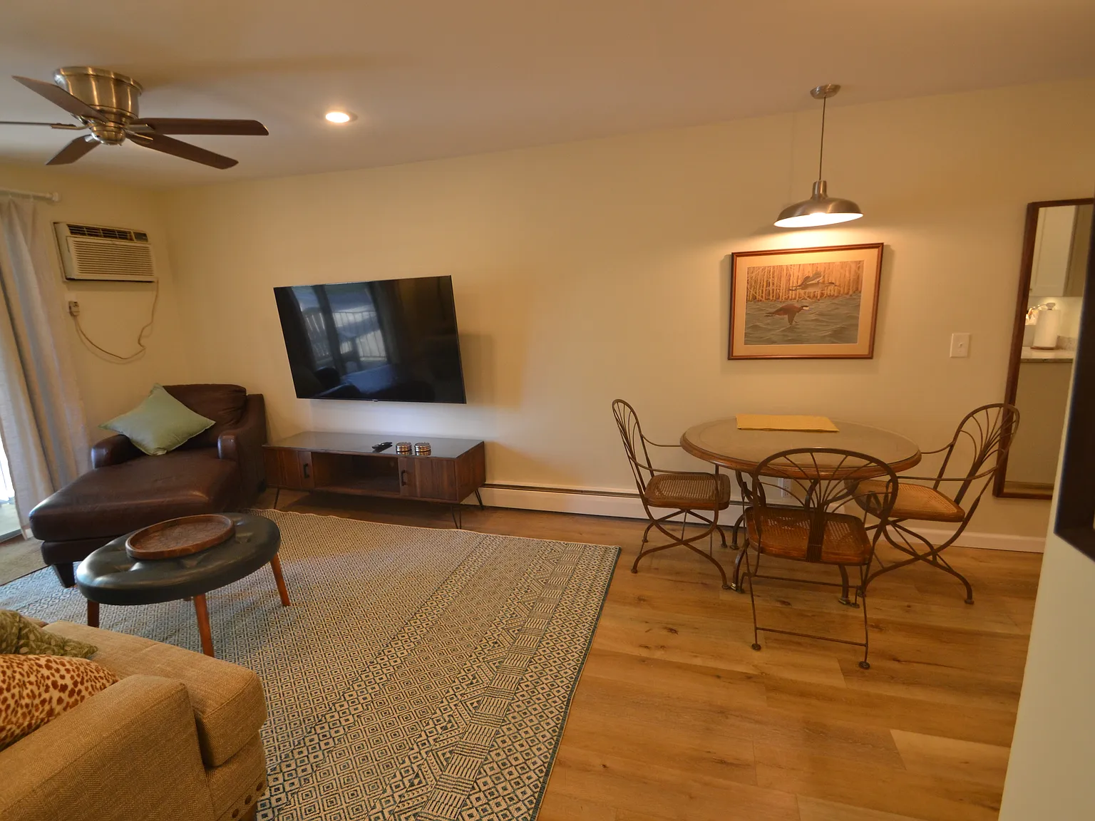 1 bed, 600 sqft, $1,295 — Photo 3