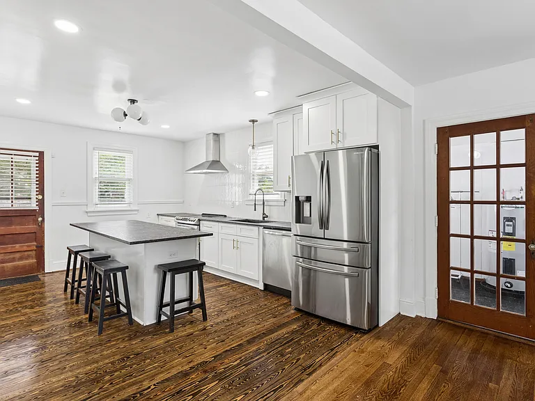 2307 Rawlings Ct — Photo 12