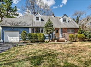 6 Biernacki Ct, East Brunswick, NJ 08816