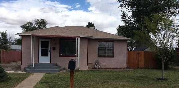 2nd image of 1003 Crescent Dr