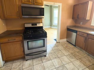3322 Clinton Ave, Minneapolis, MN 55408