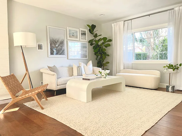 1831 Hurst Ave — Photo 6