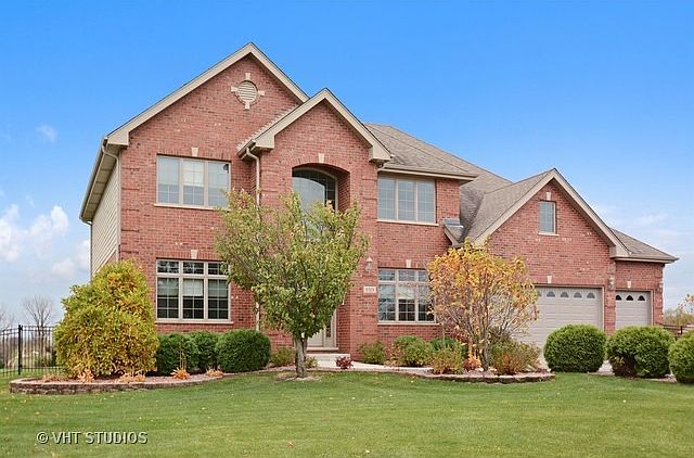 1st image of 8519 W Blackthorne Way