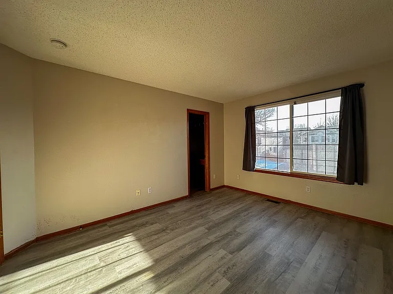 10880 Acadia Pl — Photo 22
