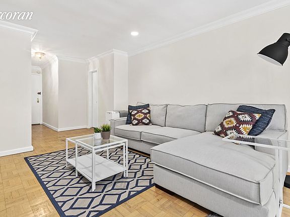 4th image of 25 W 13th St APT 1MS