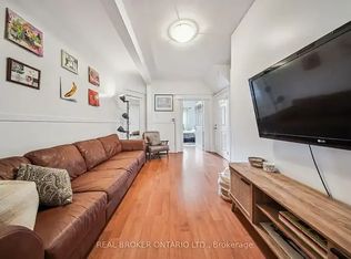 282 Ossington Ave #1A, Toronto, ON M6J3A3