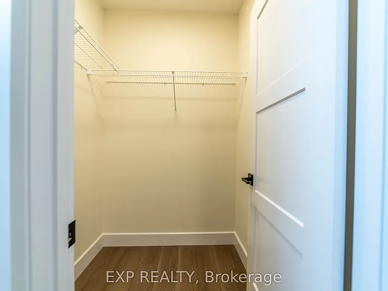 266 Hesselman Cres #BASEMENT — Photo 22