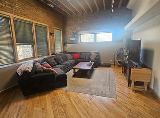 537 Custer Ave SUITE 5, Evanston, IL 60202
