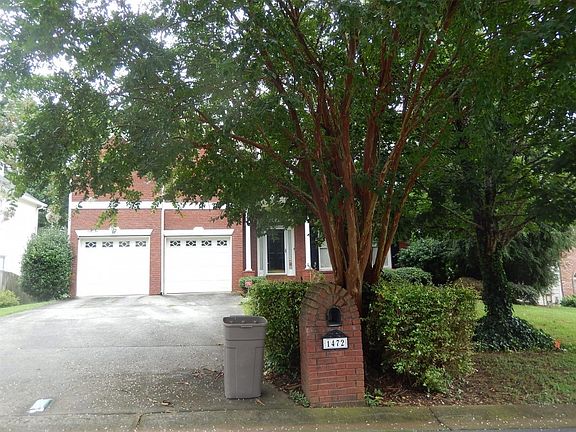 2nd image of 1472 Brentwood Dr