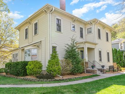 925 W 4th St, Red Wing, MN, 55066