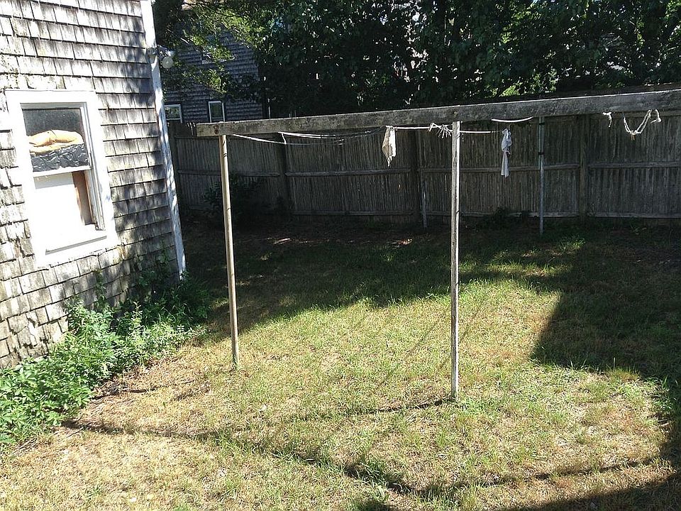 2nd image of 11 Conwell St