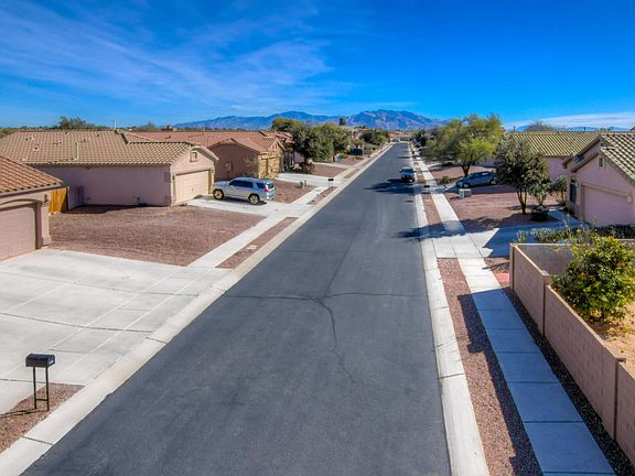 4th image of 5782 W Cactus Garden Dr