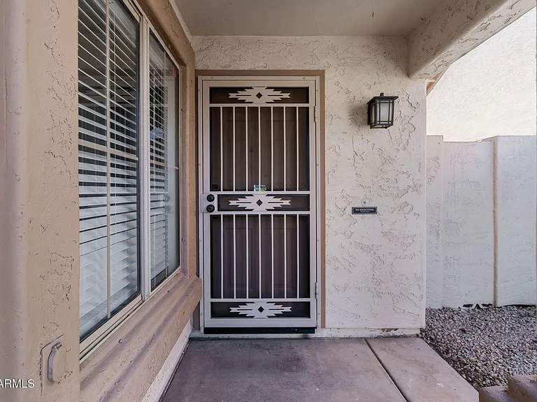 1638 E Barbarita Ave — Photo 4